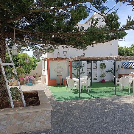 B&B Il Menhir Lequile Exterior photo