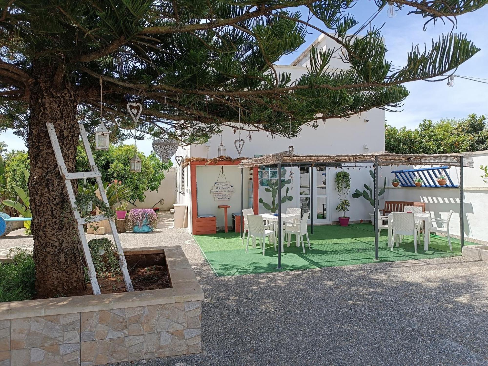 B&B Il Menhir Lequile Exterior photo